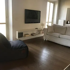 Appartement Over The Tiber Loft, Rome