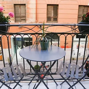 sole-apartment-palermo.sicilyhotelsitaly.net/